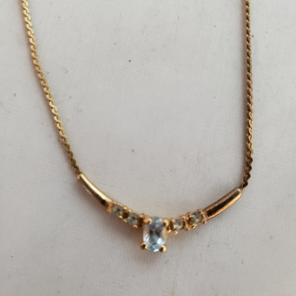 NECKLACE Gold Tone With 4 Small Clear & 1 Center Sky Blue Rhinestones 19” - Picture 15 of 16
